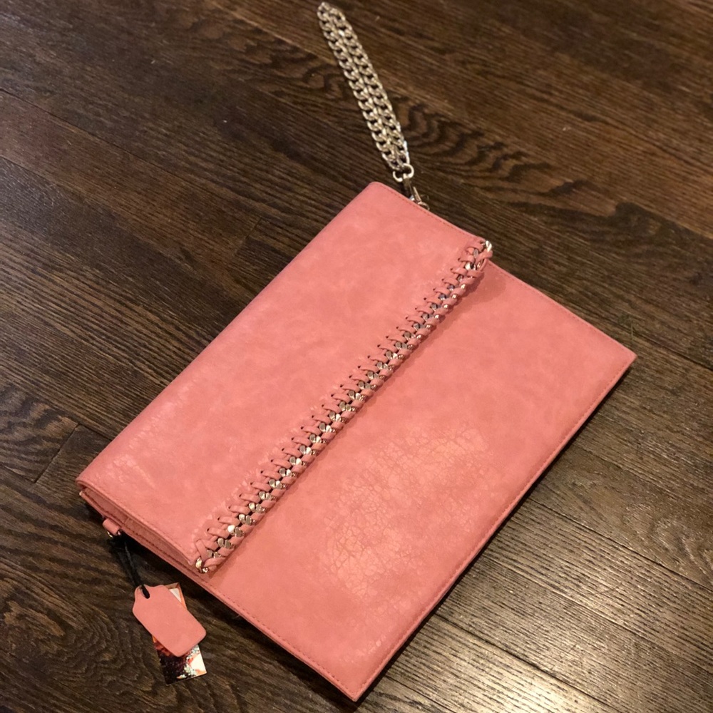 Large envelope clutch w/ shoulder strap